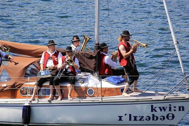 是他俩共同 是他俩共同